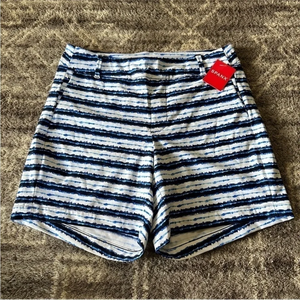 NWT Spanx 6” Sunshine Athletic Shorts Blue Painted Stripe